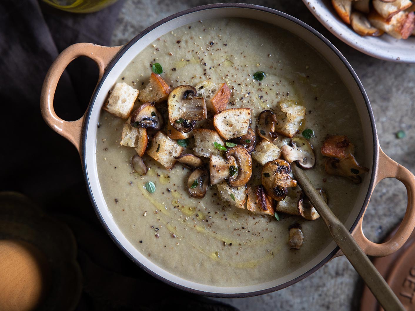 Creamy Mushroom, Leek & Potato Soup