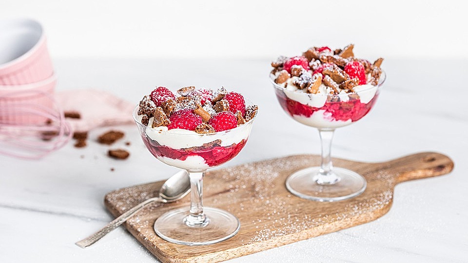 Himbeerdessert mit Spekulatius