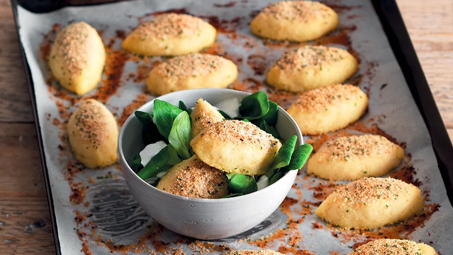 Quenelle di baccalà e sedano rapa