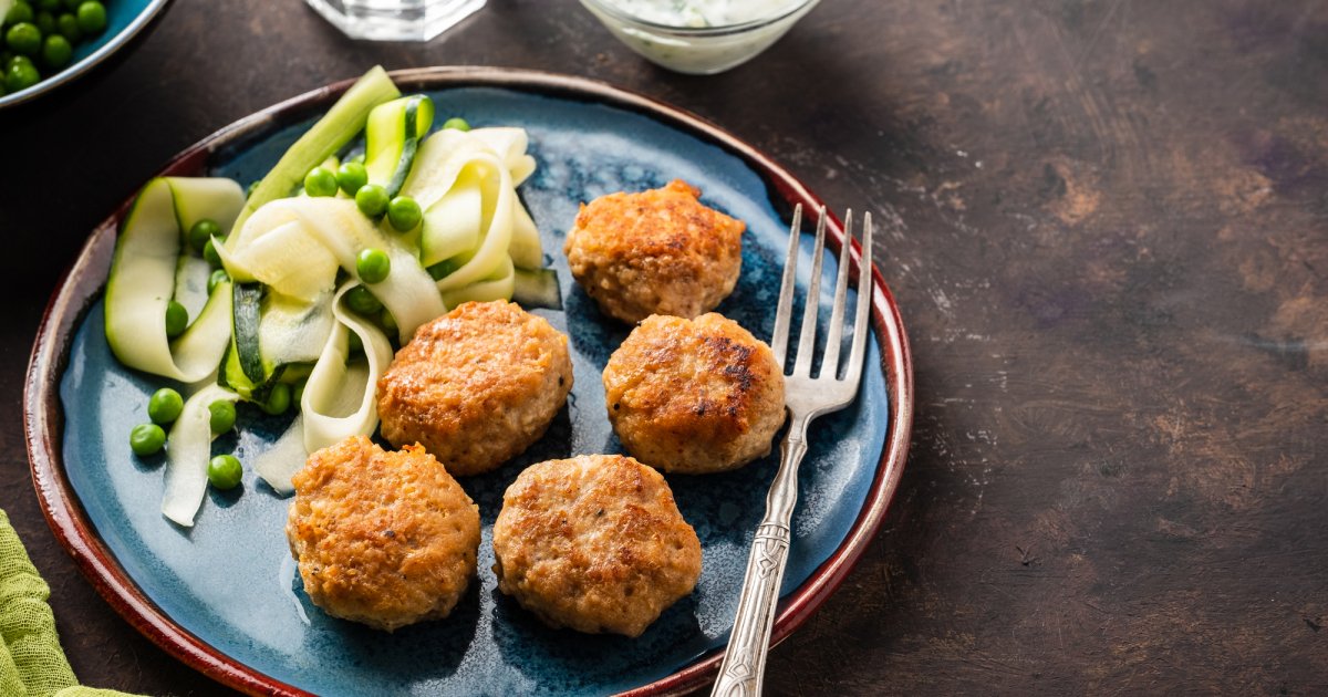 Курячі кульки з грибами