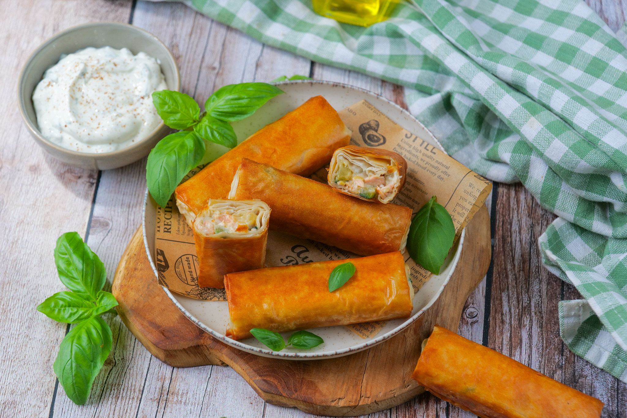 Bricks aux courgettes, saumon et fromage frais