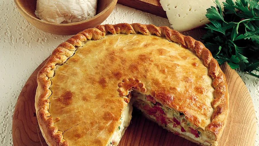 Torta salata di ricotta, prosciutto, fontina