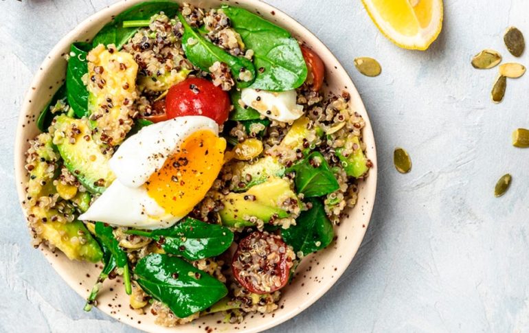Country Salad with Avocado